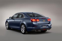 Chevrolet Malibu z tyłu