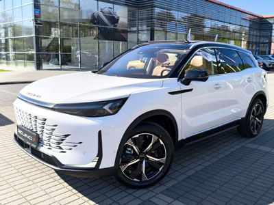 Nowy BAIC 7 jak Chevrolet Captiva