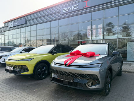 Wydanie nowego samochodu z salonu Dixi-Car Plaza